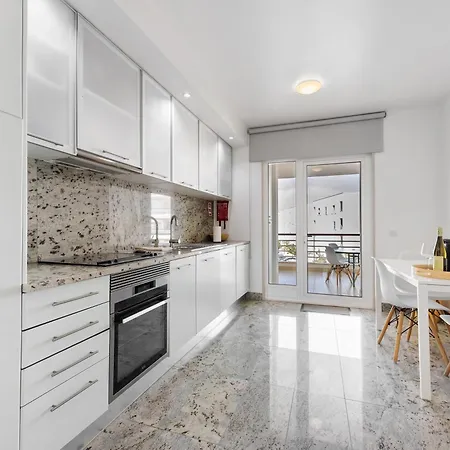 Marina Elegance By Lagos