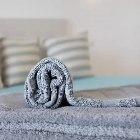 Apartment Marina Elegance By *