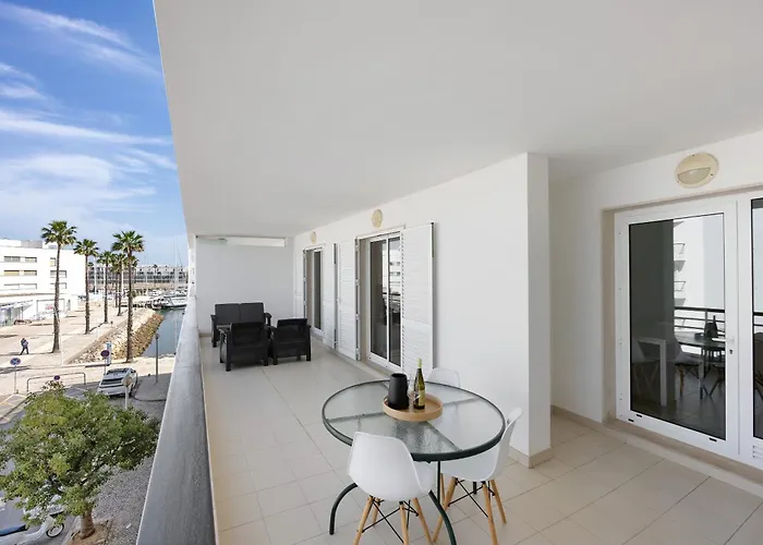 Lägenhet Marina Elegance By *